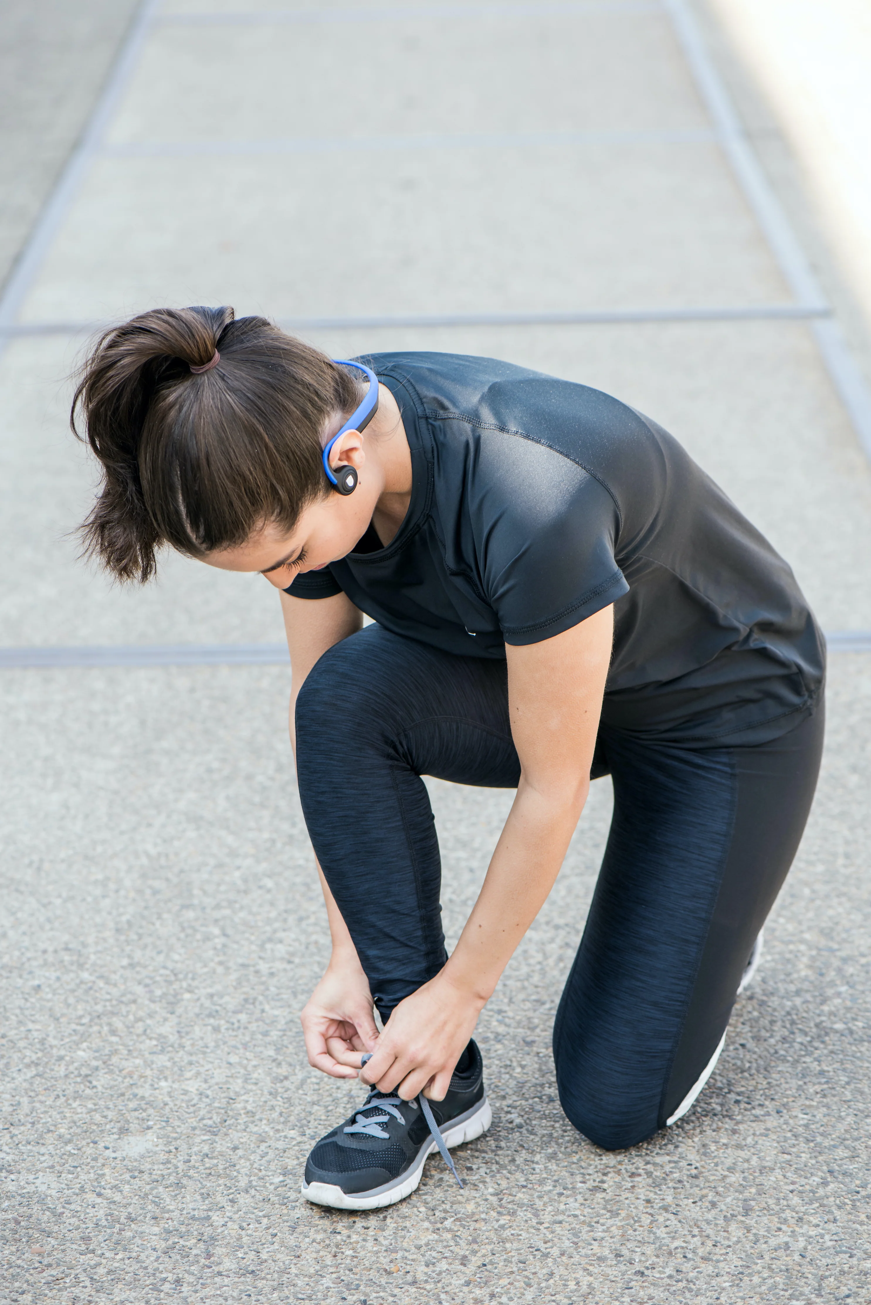 Lenco BCH-1000BU - Casque Bluetooth® à conduction osseuse, bleu - Image 16