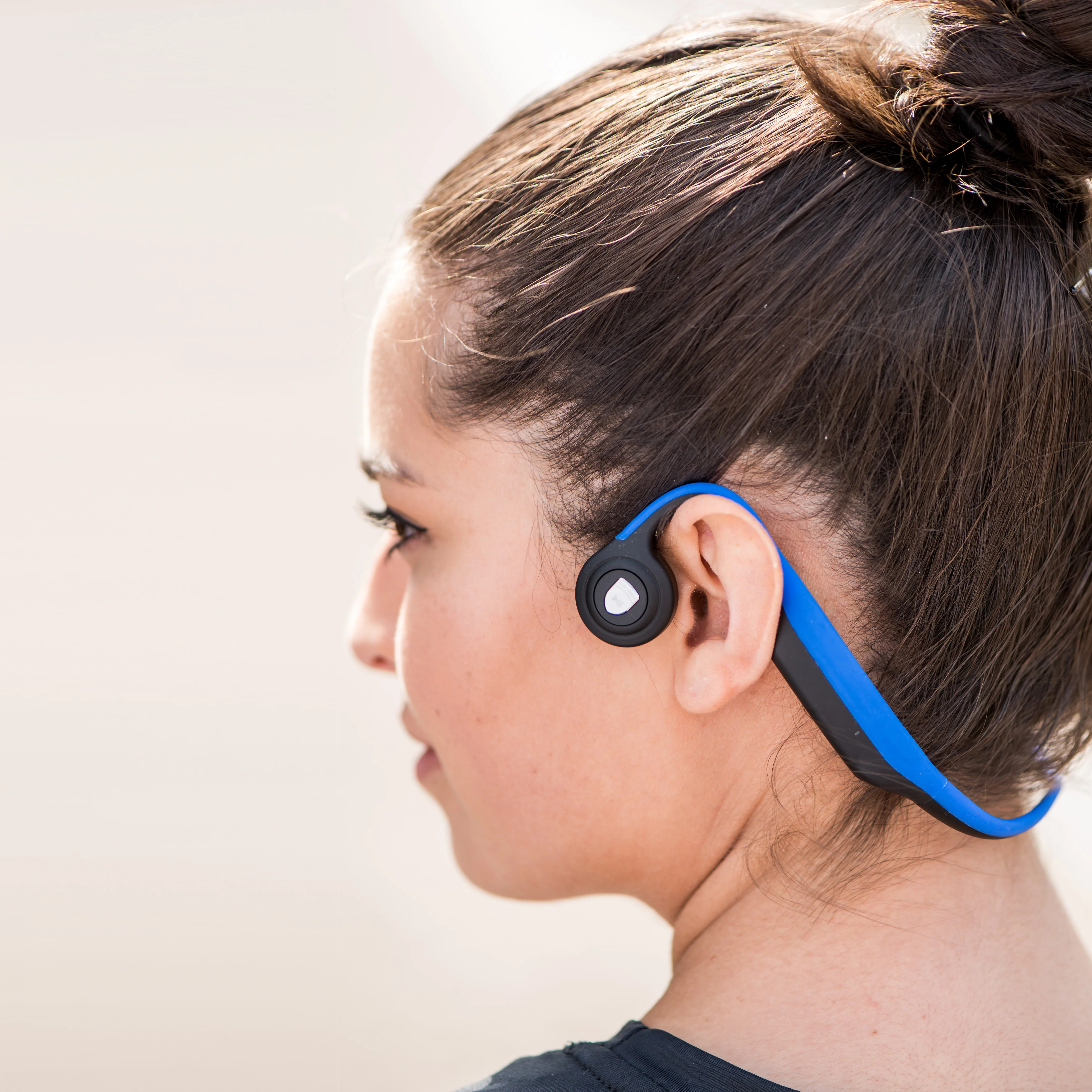Lenco BCH-1000BU - Casque Bluetooth® à conduction osseuse, bleu - Image 19