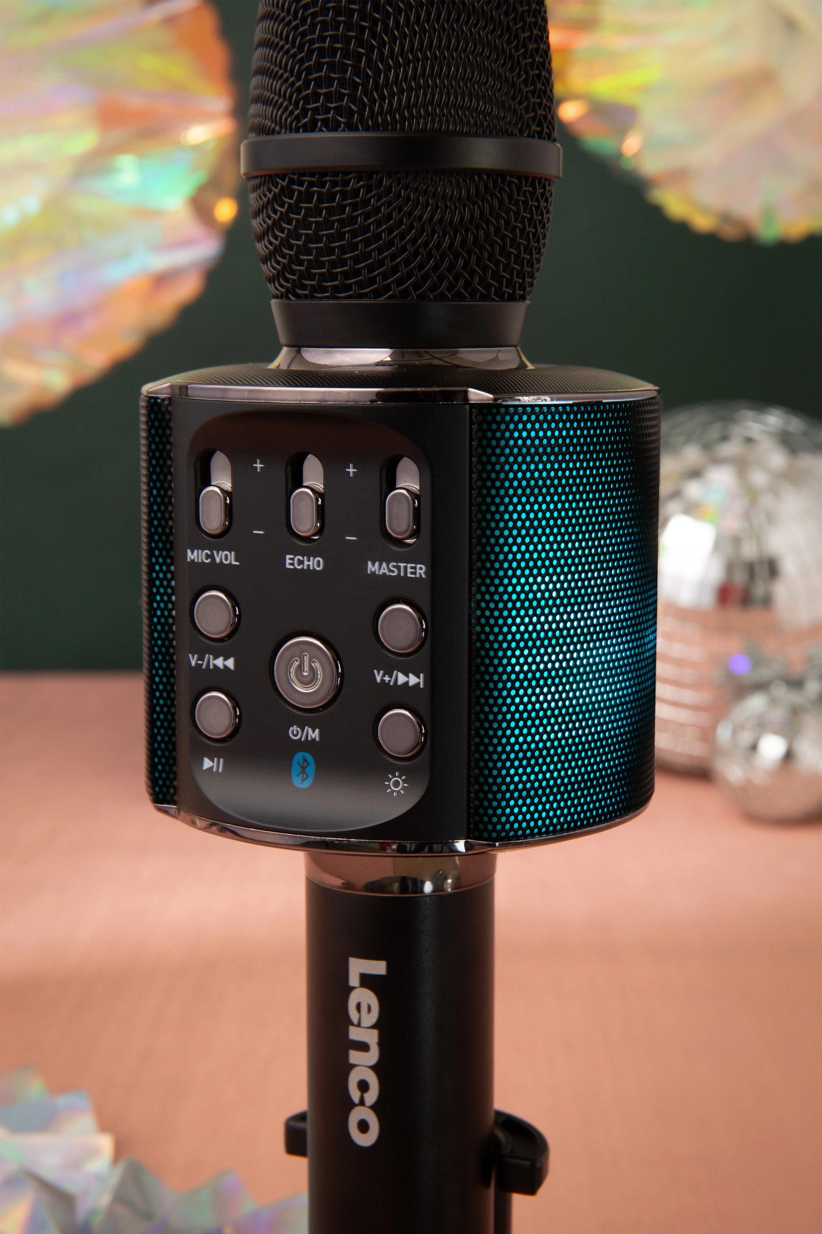 Lenco BMC-090BK - Microphone Bluetooth® pour karaoké avec enceinte et éclairage - Noir - Image 7