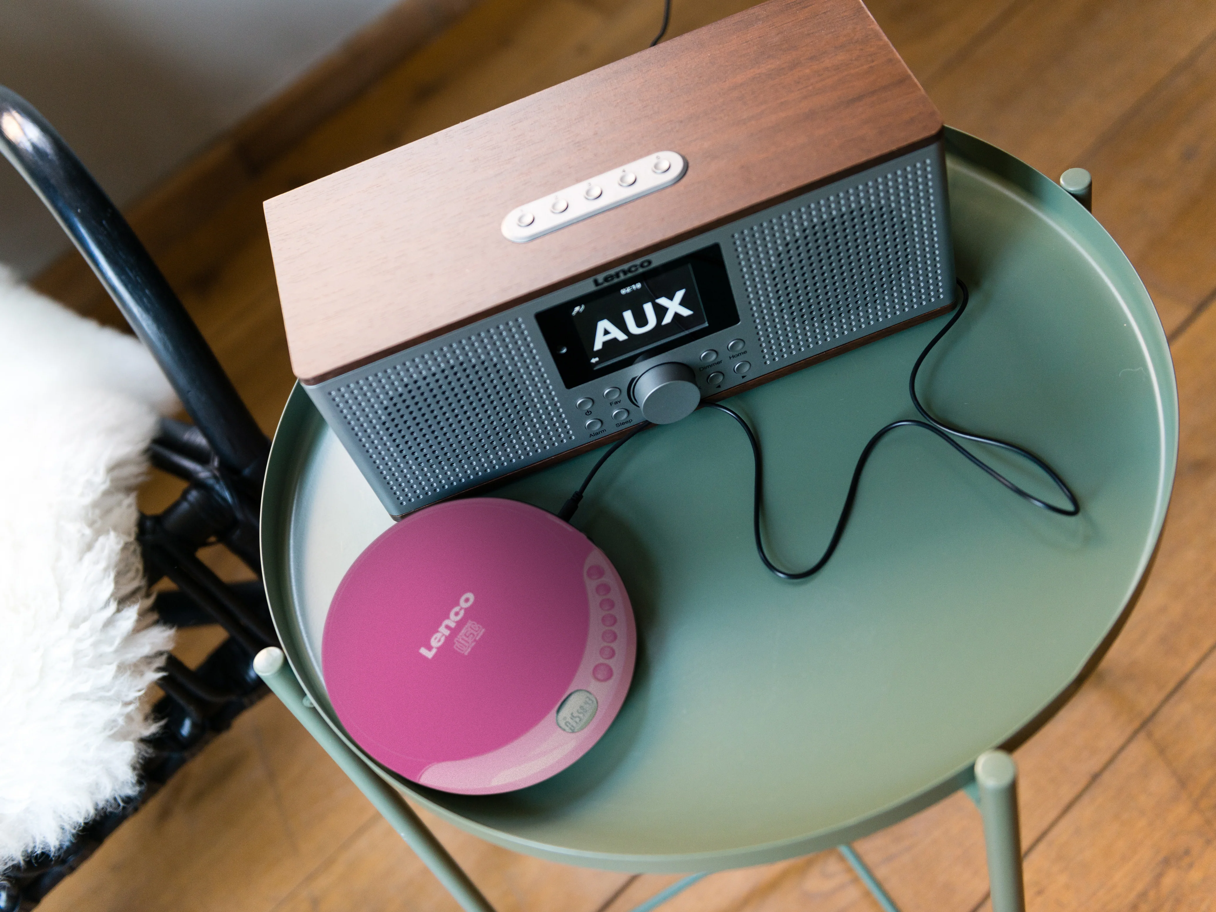 Lenco CD-011 - Lecteur CD portable avec fonction de rechargement - Rose - Image 16