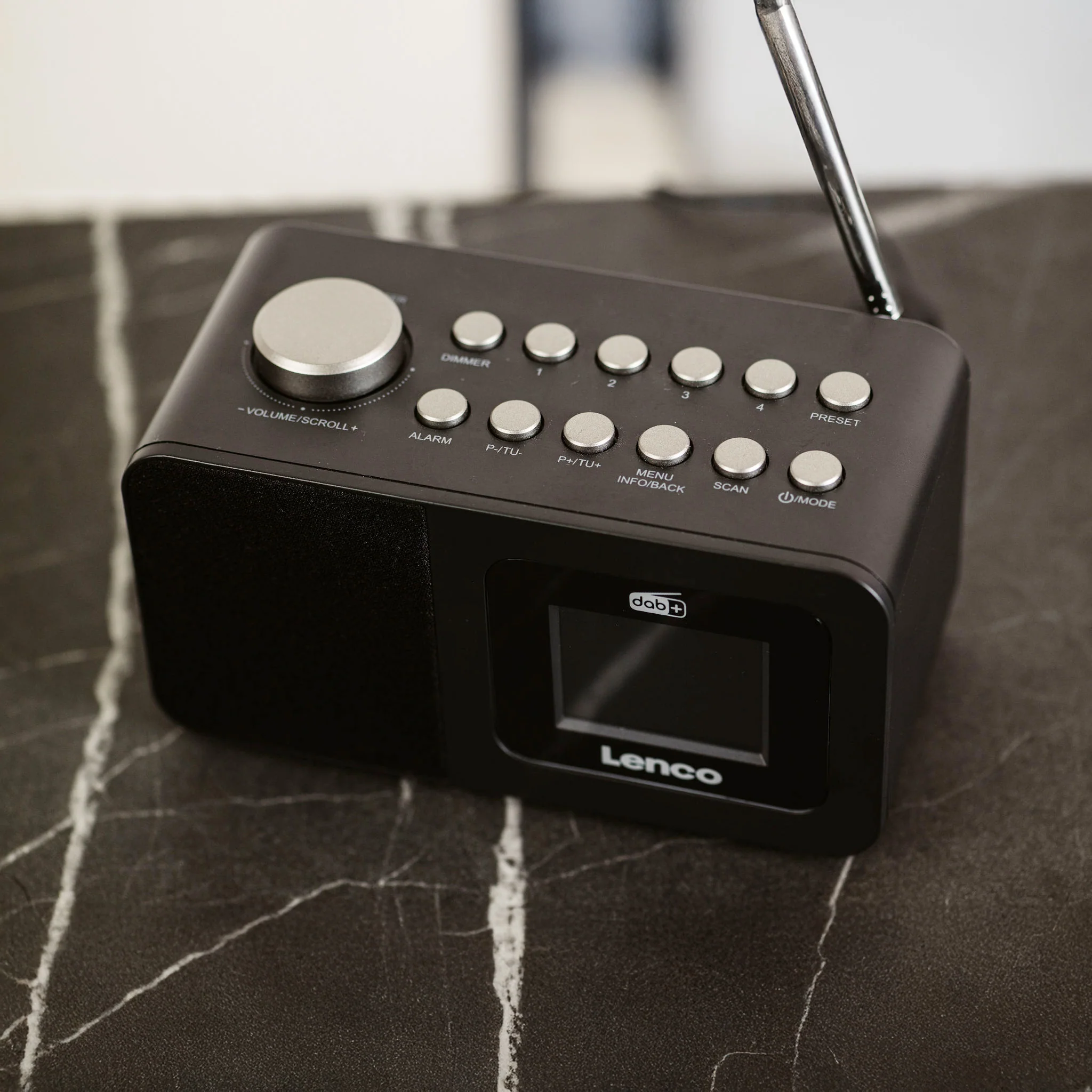 Lenco CR-625BK - Radio réveil DAB+/FM avec écran couleur, mise en veille programmable et fonction double alarme - Noir - Image 8