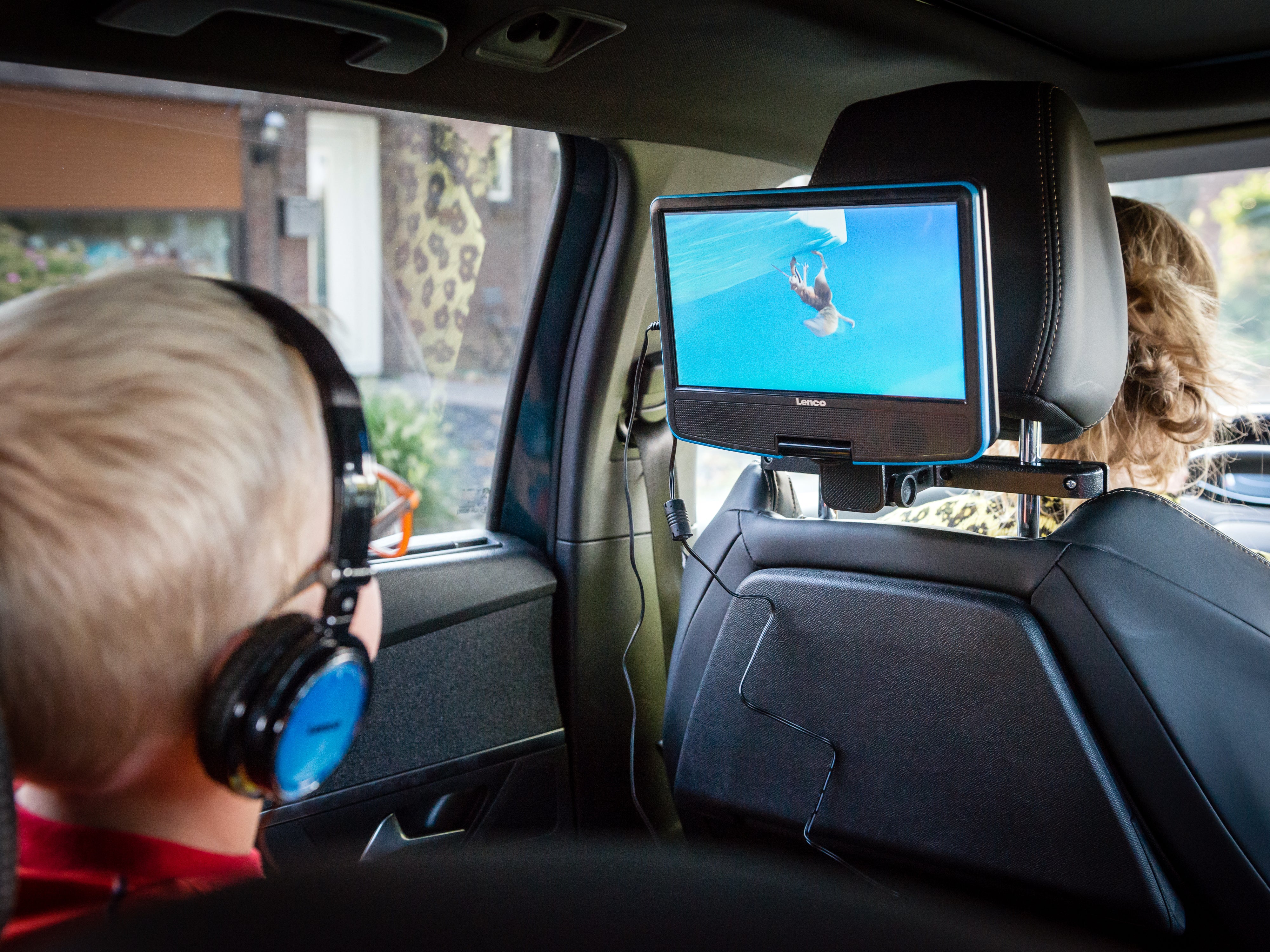 Lenco DVP-910BU - Lecteur DVD portable de 9 pouces avec casque, port USB et dispositif de suspension - Bleu/noir - Image 20