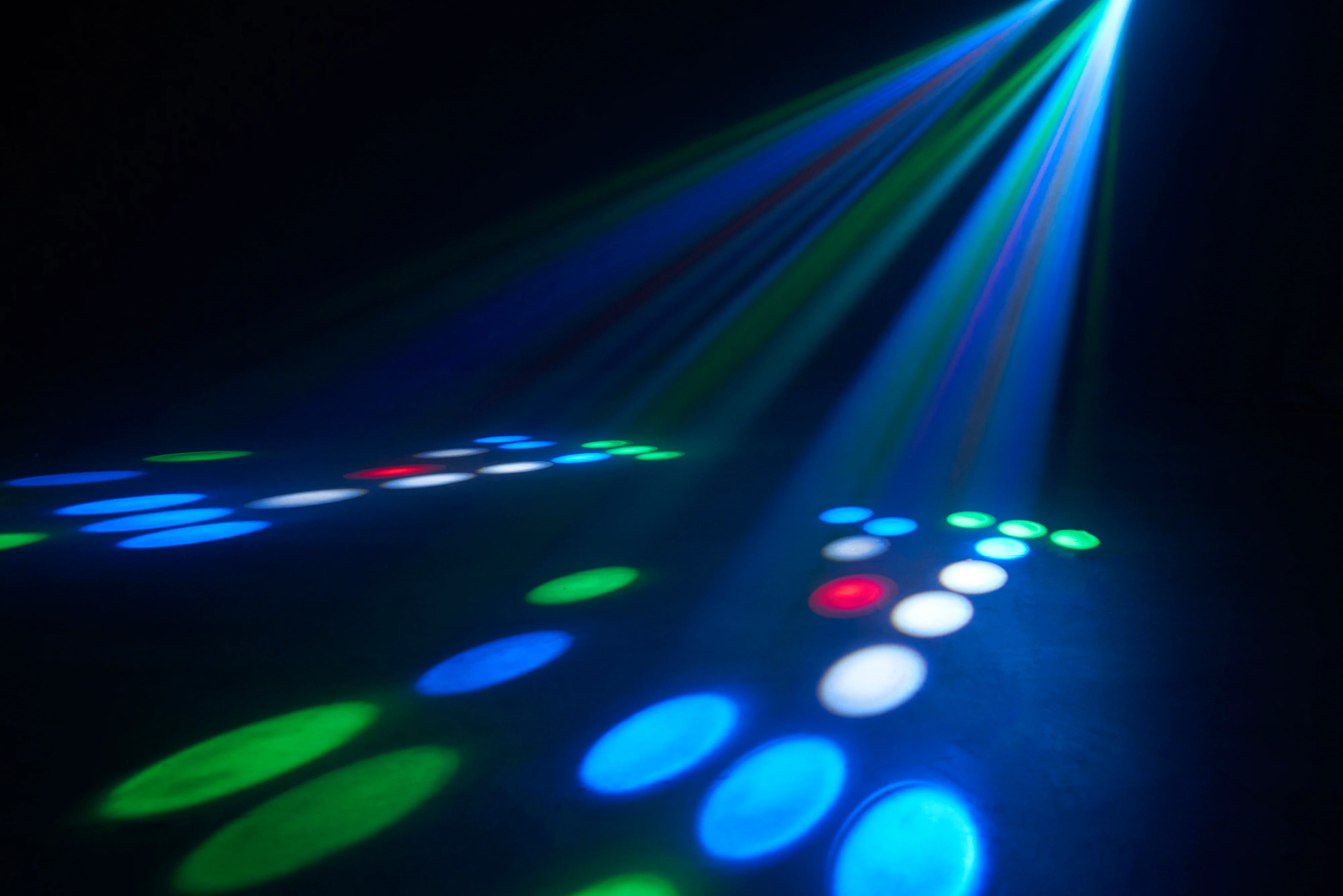 Lenco LFM-110BK - Jeu de lumière à double matrice et machine à fumée - Image 14