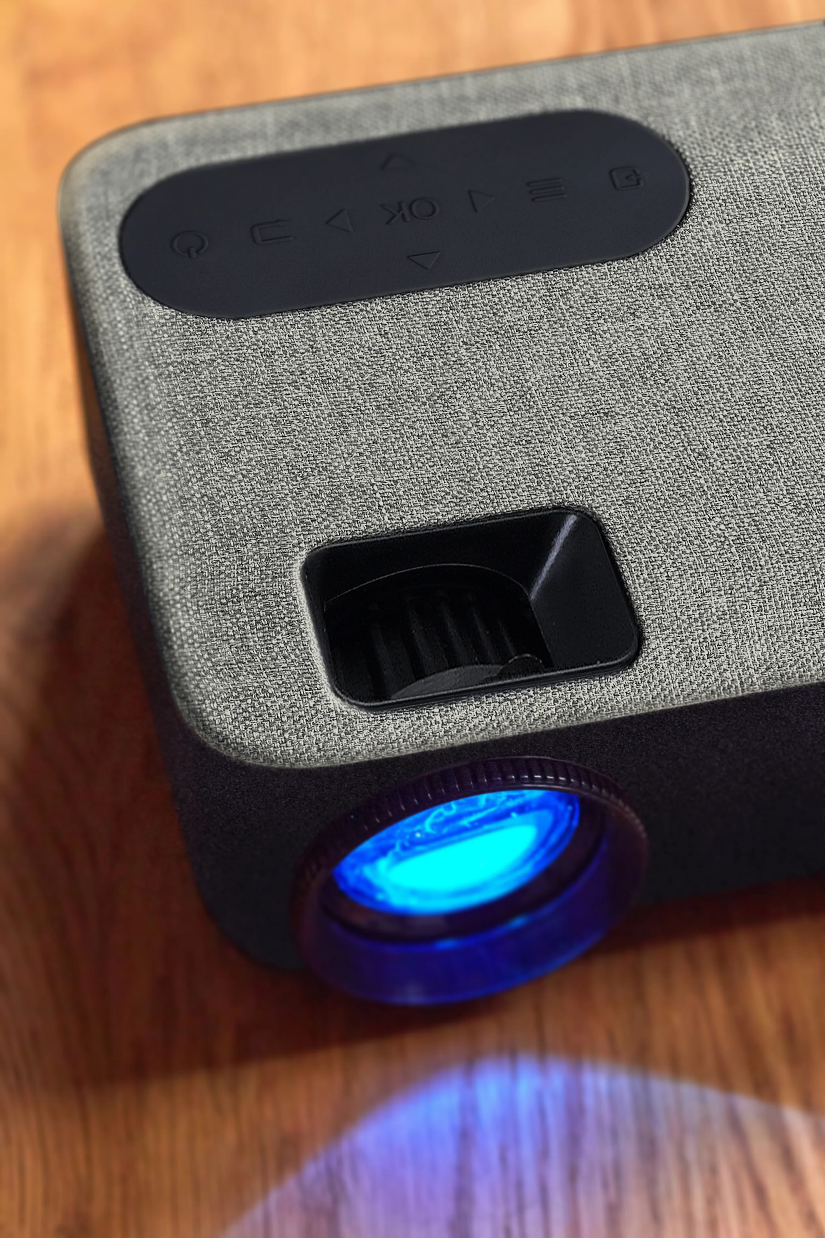 Lenco LPJ-700BKGY - Projecteur LCD avec Bluetooth® - Image 22