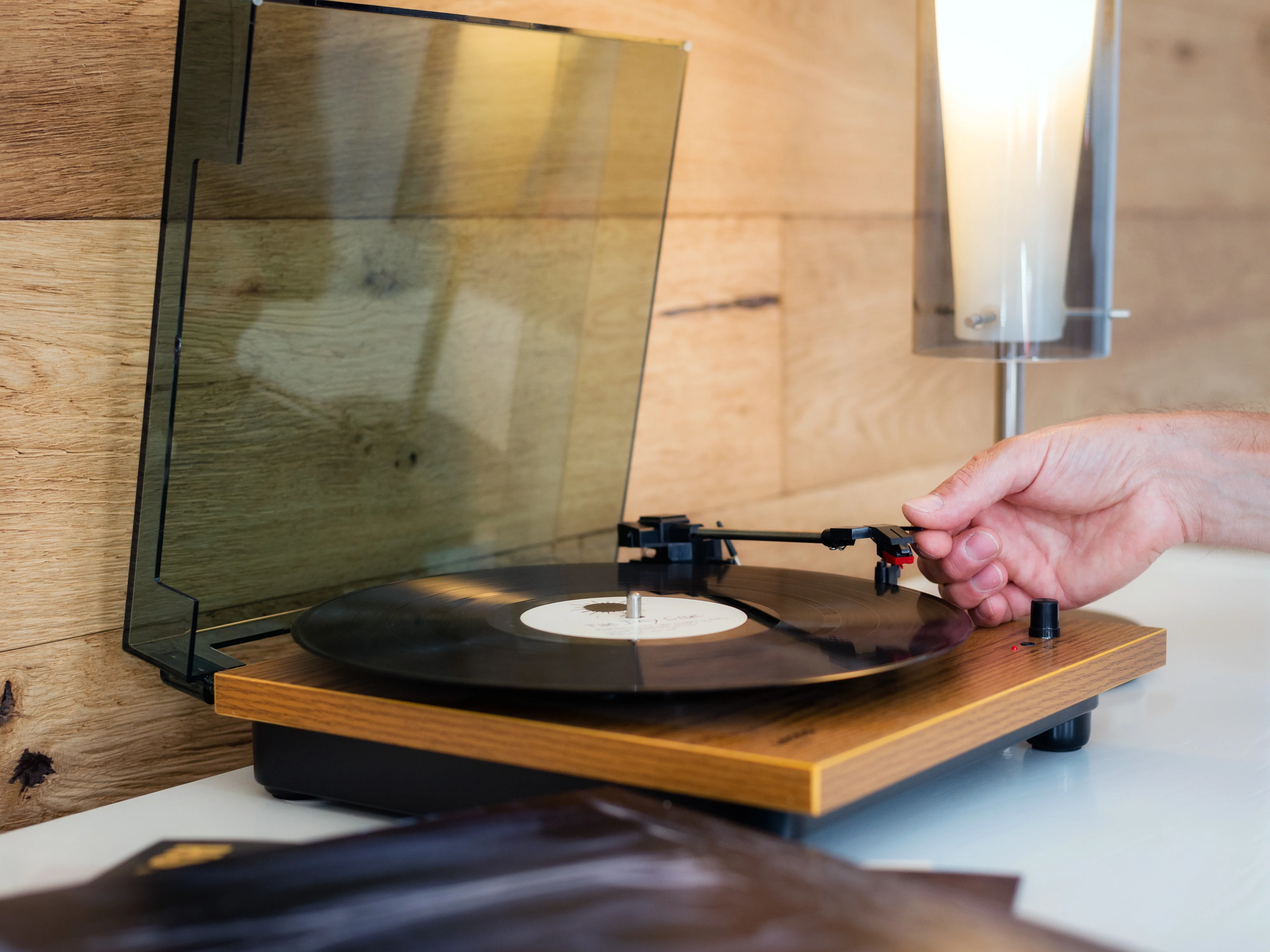 Lenco LS-10WD - Platine avec haut-parleurs intégrés - Bois - Image 19