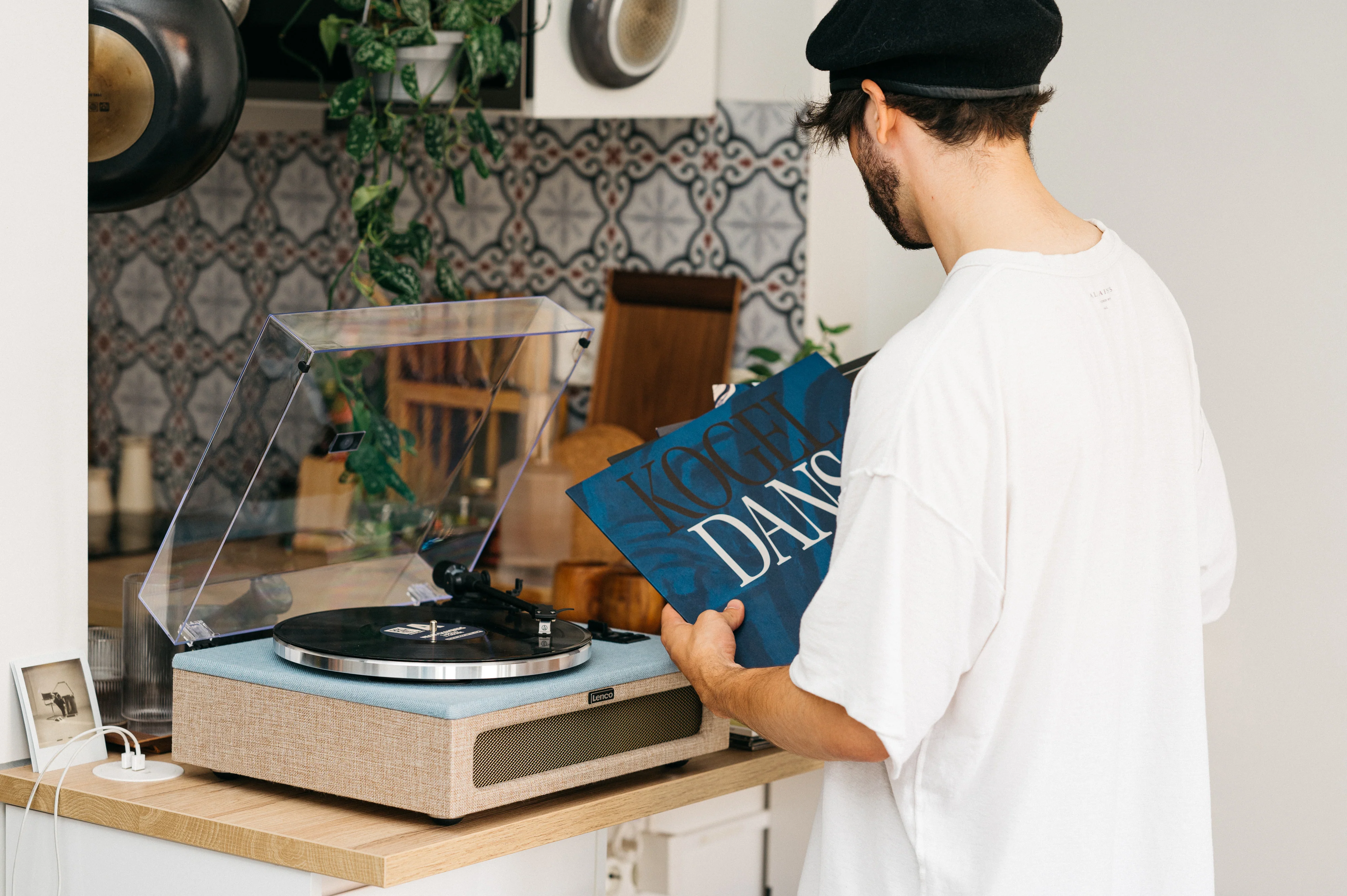 Lenco LS-440BUBG - Platine vinyle avec 4 haut-parleurs incorporés -  Bleu/Taupe - Image 24