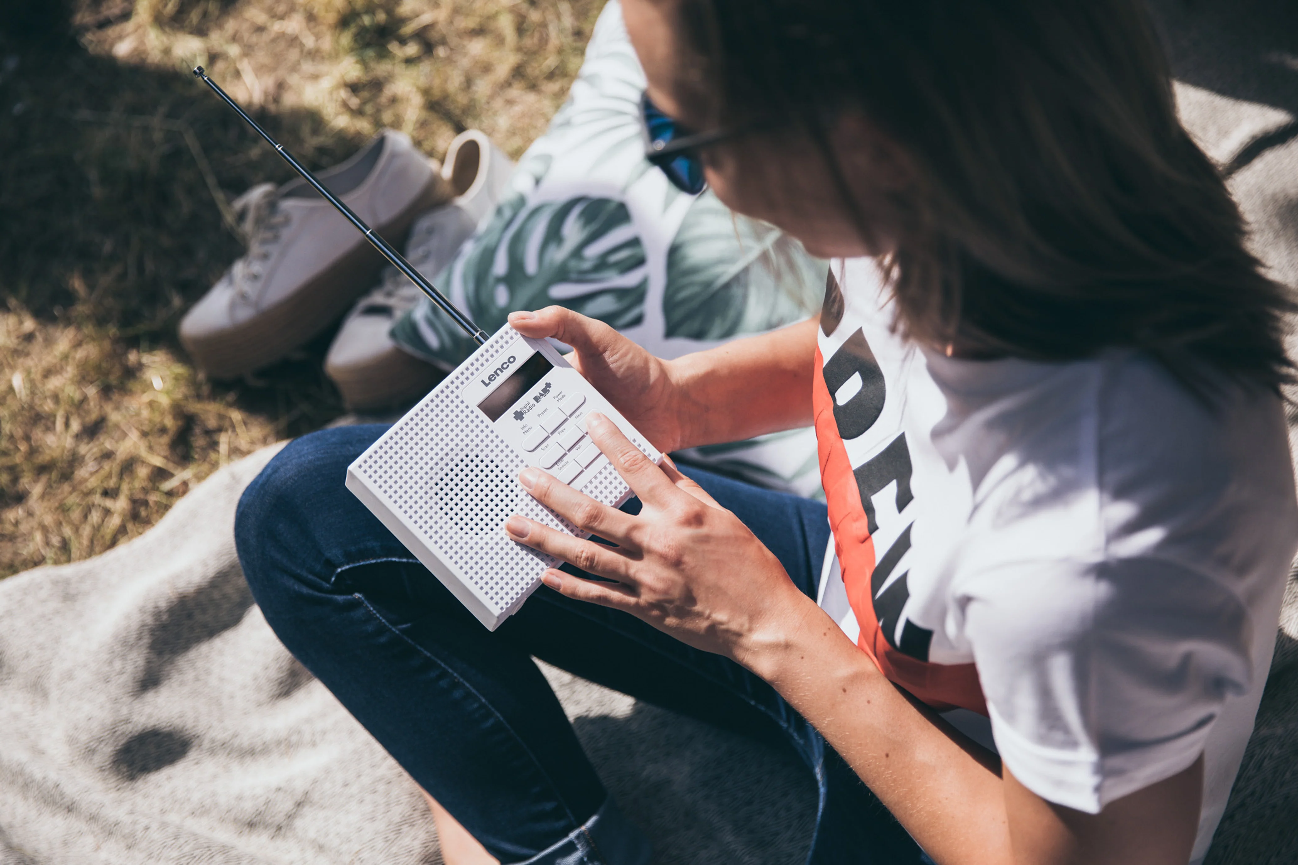 Lenco PDR-020WH - Radio DAB+/FM portable avec fonction réveil - Blanc - Image 8