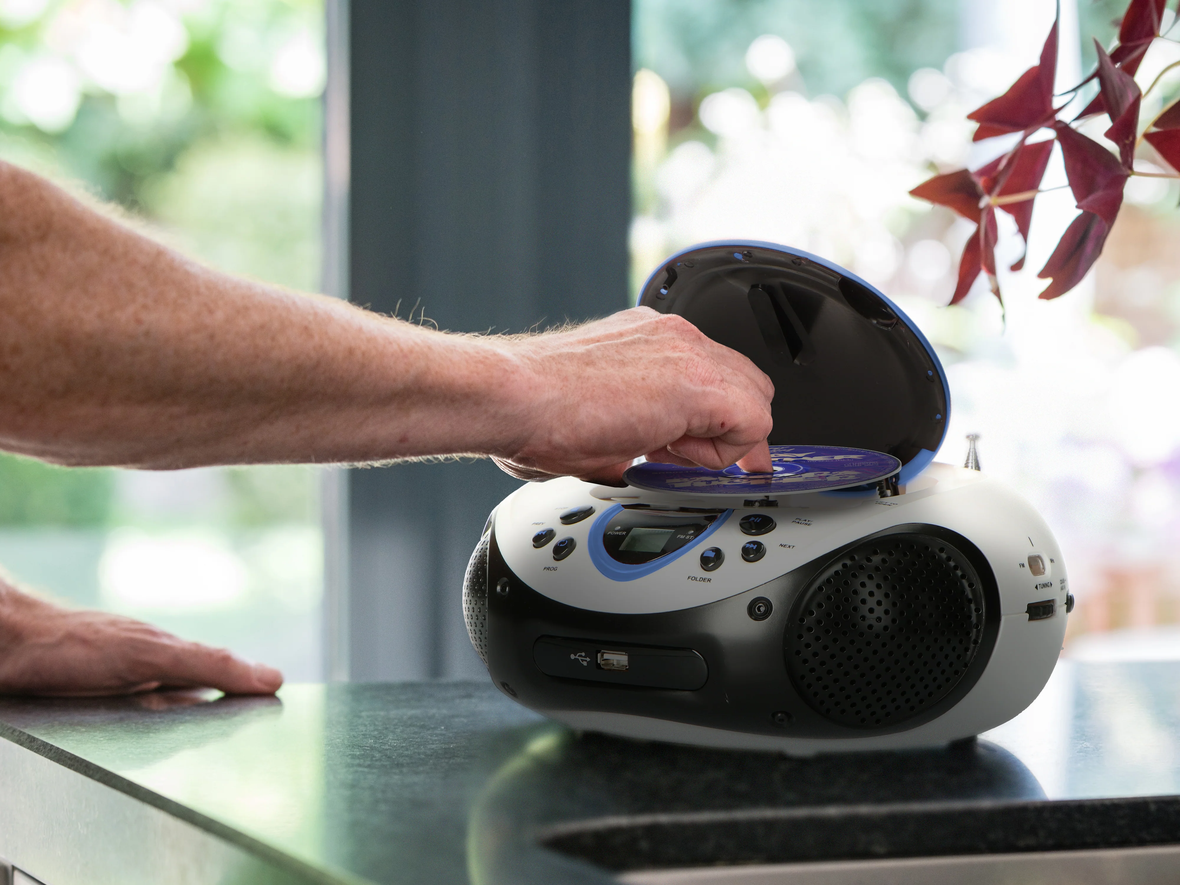 Lenco SCD-38 USB Blue - Radio FM et lecteur CD/USB portable - Bleu - Image 15