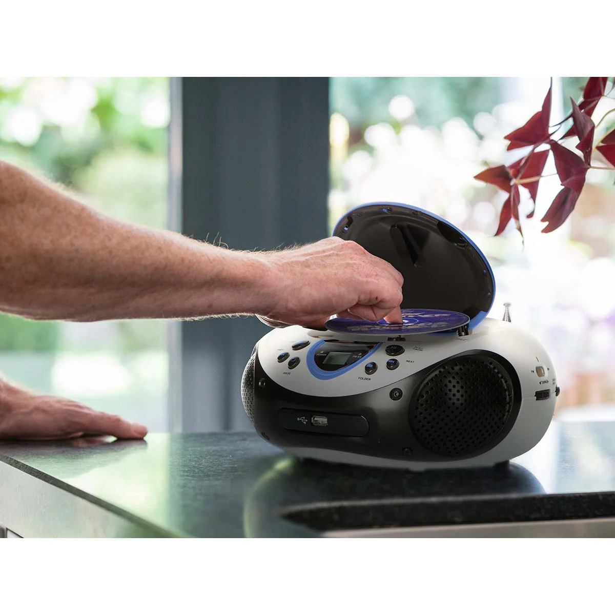 Lenco SCD-38 USB Blue - Radio FM et lecteur CD/USB portable - Bleu - Image 7